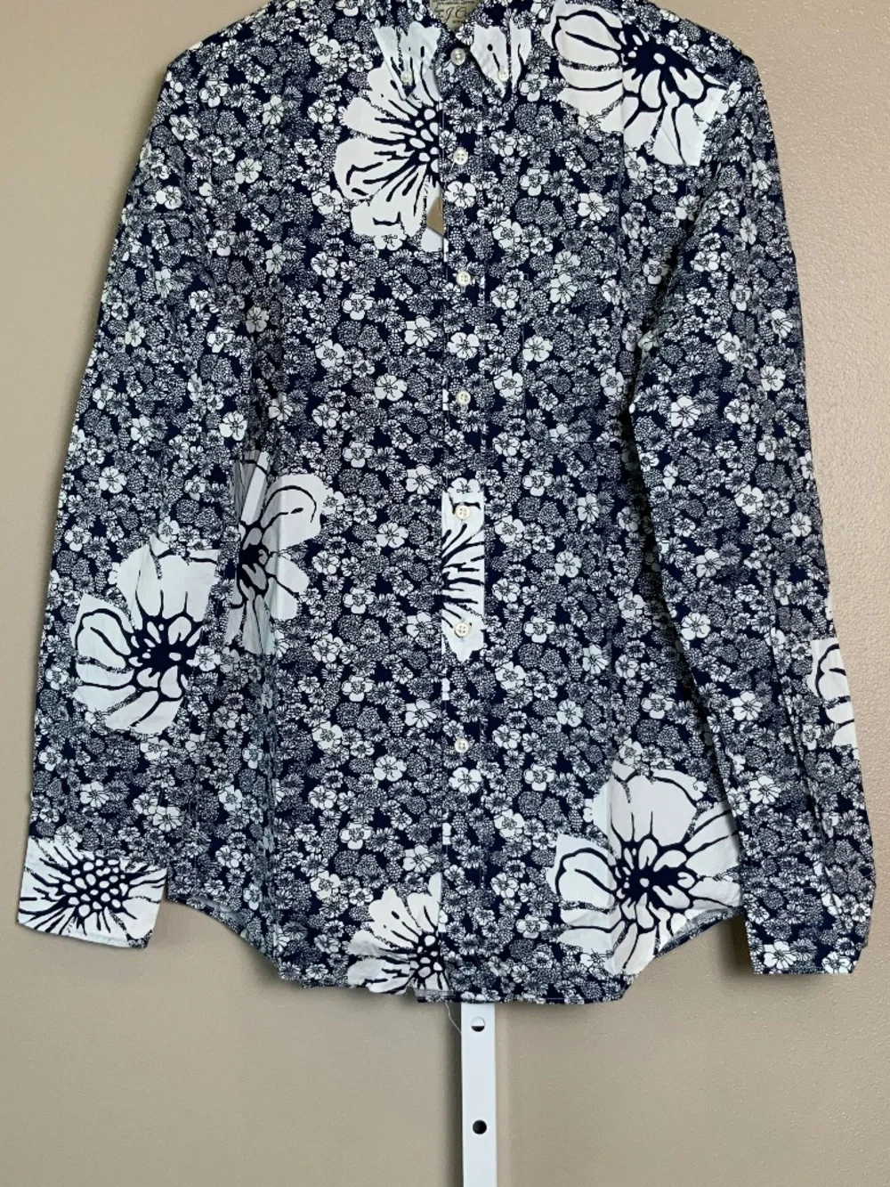 J. Crew Slim Stretch Secret Wash Cotton Poplin Button Down Shirt Hydrangea Print